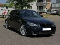 Gebraucht BMW 523 M Sport 177 PS (130 kW) 2006 Schwarz Limousine