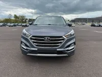 Gebraucht Hyundai Tucson 141 PS (103 kW) 2017 Grau SUV