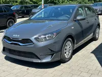 Neu Kia Ceed Silver 140 PS (102 kW) 2025 Pentametal metallic Kleinwagen
