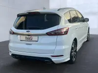 Używany Ford S-MAX ST-Line 241 KM (177 kW) 2019 Biały Minivan