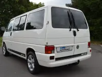 Second-hand VW Caravelle 102 CP (75 kW) 2003 Alb Van