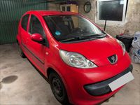 Gebraucht Peugeot 107 68 PS (50 kW) 2005 Rot Kleinwagen