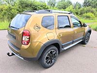 Gebraucht Dacia Duster Urban Explorer 125 PS (91 kW) 2016 Grün SUV