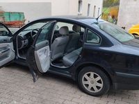 Gebraucht VW Passat 101 PS (74 kW) 2000 Schwarz Limousine