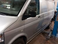 Gebraucht VW T5 131 PS (96 kW) 2006 Grau Van