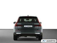 Neu Volvo XC60 Plus 398 PS (292 kW) 2025 Grün SUV