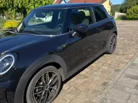 Gebraucht Mini Cooper SE Classic 135 kW (184 PS) 2023 Schwarz Kleinwagen