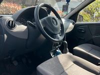 Second-hand Dacia Logan 75 CP (55 kW) 2009 Albastru Hatchback