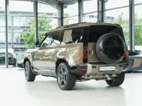 Gebraucht Land Rover Defender SE Dynamic 400 PS (294 kW) 2021 Braun SUV