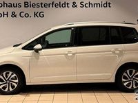 Gebraucht VW Touran Active 150 PS (110 kW) 2021 Weiß Van / Kleinbus