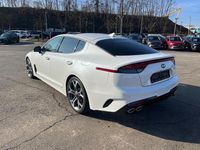 Gebraucht Kia Stinger GT 366 PS (269 kW) 2021 Snow white pearl Kleinwagen
