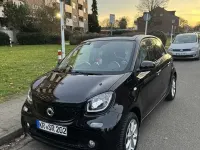Używany Smart ForFour Basis 71 KM (52 kW) 2015 Czarny Hatchback