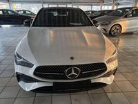 Gebraucht Mercedes CLA200 AMG Line Premium 163 PS (119 kW) 2024 Unilack polarweiß Coupé