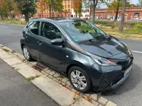 Gebraucht Toyota Aygo X-play 69 PS (50 kW) 2017 Grau Kleinwagen