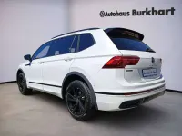 Gebraucht VW Tiguan Allspace R-line 200 PS (147 kW) 2023 Oryxweiß perlmutteffekt SUV