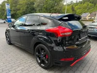 Gebraucht Ford Focus Sport 150 PS (110 kW) 2016 Shadow black Limousine