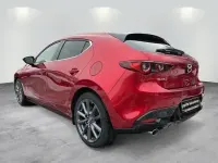 Gebraucht Mazda 3 Center-Line 140 PS (102 kW) 2025 Soul red crystal m Limousine