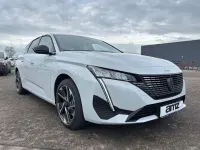 Neu Peugeot 308 GT 131 PS (96 kW) 2025 Weiß metalliclackierung Kombi
