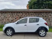 Gebraucht Dacia Sandero Stepway 90 PS (66 kW) 2015 Weiß Limousine