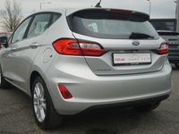 gebraucht Ford Fiesta 1.1 Titanium LED Navi Kamera DAB Tempomat