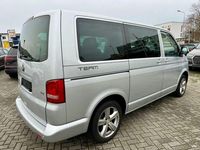 Gebraucht VW Transporter Team 180 PS (132 kW) 2011 Reflexsilber Van