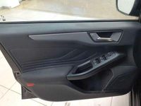 Gebraucht Ford Focus Cool & Connect 120 PS (88 kW) 2023 Agate black metallic Kombi