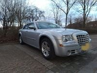 Usado Chrysler 300C 249 CV (183 kW) 2008 Plateado Berlina