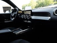 Gebraucht Mercedes GLB220 AMG 190 PS (139 kW) 2025 Grau manufaktur lack manufaktu SUV