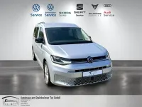 Gebraucht VW Caddy Maxi Life 122 PS (89 kW) 2022 Silber Van / Kleinbus