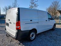 Gebraucht Mercedes Vito 163 PS (119 kW) 2017 Weiß Van