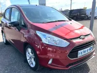 Używany Ford B-MAX Colourline 101 KM (74 kW) 2016 Czerwony Minivan