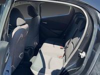 Gebraucht Mazda 2 Center-Line 90 PS (66 kW) 2024 Deep crystal blue metallic Limousine