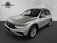 Gebraucht VW Tiguan Life 150 PS (110 kW) 2023 Silber SUV