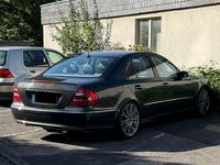 Gebraucht Mercedes E320 Avantgarde 204 PS (150 kW) 2003 Grau Limousine
