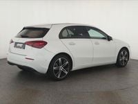 Gebraucht Mercedes A200 Progressive 177 PS (130 kW) 2024 Digitalweiß Limousine