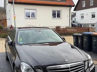 Gebraucht Mercedes E250 Avantgarde 204 PS (150 kW) 2010 Schwarz Limousine