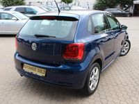 Gebraucht VW Polo Comfortline 86 PS (63 kW) 2010 Blau Limousine