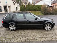 Gebraucht BMW 320 Lifestyle 170 PS (125 kW) 2005 Schwarz Kombi