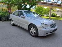 Gebraucht Mercedes C180 Elegance 129 PS (94 kW) 2002 Grau Limousine