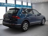 Second-hand VW Tiguan Active 245 CP (180 kW) 2022 Albastru SUV
