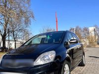 Gebraucht Opel Zafira 125 PS (91 kW) 2011 Schwarz Van / Kleinbus