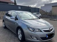 Gebraucht Opel Astra Sport 179 PS (131 kW) 2011 Grau Kombi