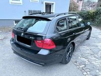 Gebraucht BMW 318 143 PS (105 kW) 2009 Schwarz Kombi
