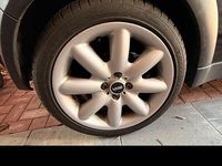 Second-hand Mini ONE 90 CP (66 kW) 2002 Negru Hatchback