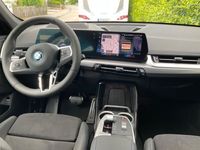 gebraucht BMW iX1 xDrive30 -M-Sport AHK Paket Professional LRH