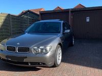 Gebraucht BMW 735 272 PS (200 kW) 2004 Grau Limousine