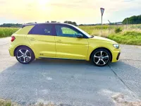Gebraucht Audi A1 S-Line 116 PS (85 kW) 2020 Pythongelb metallic SUV