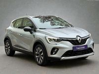 Gebraucht Renault Captur Intens 154 PS (113 kW) 2020 Grau SUV