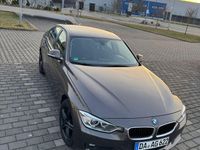 Gebraucht BMW 318 143 PS (105 kW) 2013 Braun Limousine
