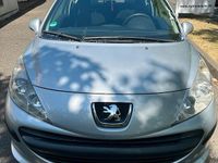 Gebraucht Peugeot 207 72 PS (52 kW) 2009 Silber Kleinwagen